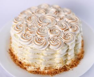 Torta Abacaxi com Coco