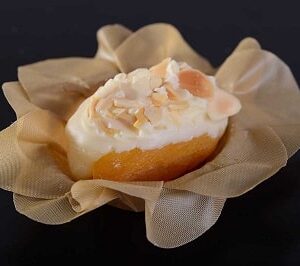 Damasco com Trufa Branca e Amêndoas